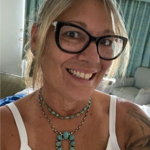 Meet your Posher, Yvonne